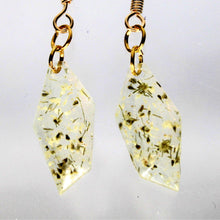 Load image into Gallery viewer, Earrings, White Flower Earrings Polygon, Unique Handmade Gift