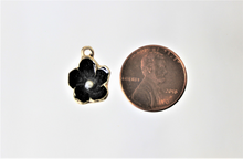 Load image into Gallery viewer, Flower Charm, Blossom Charms,