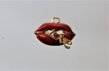Load image into Gallery viewer, Lips, Small