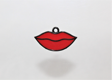 Load image into Gallery viewer, Lips, Small