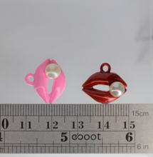 Load image into Gallery viewer, Lips, Small, Rhinestone