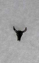 Load image into Gallery viewer, Nail Charms, Bull Skulls