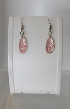 Load image into Gallery viewer, Pink Oval Pressed Flower Earrings, dried flower earrings, botanical earrings, confetti earrings, terrarium earrings