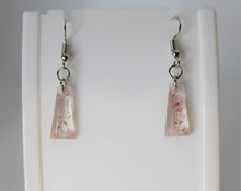 Load image into Gallery viewer, Pink Triangle Pressed Flower Earrings, dried flower earrings, botanical jewelry, confetti earrings, terrarium earrings