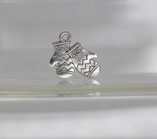 Load image into Gallery viewer, Mittens, Gloves, Christmas