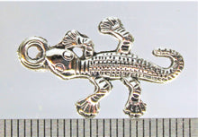 Load image into Gallery viewer, Lizard, Iguana, Gecko Charms,