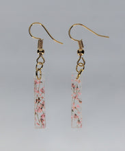 Load image into Gallery viewer, Pink Rectangle Pressed Flower Earrings, Pink Dangle Stick dried flower earrings, botanical jewelry, confetti earrings