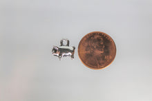 Load image into Gallery viewer, Pig Charms, These piggy charms are really cute. The chubby piggy is looking for a bite to eat. He is really tiny. Take a look.