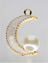Load image into Gallery viewer, Moon, Celestial, Rhinestone