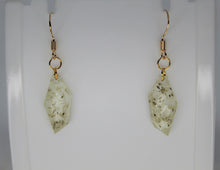 Load image into Gallery viewer, Earrings, White Flower Earrings Polygon, Unique Handmade Gift