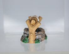 Load image into Gallery viewer, Water Well, Miniature Water Feature
