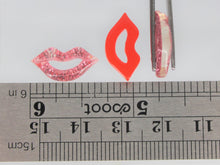 Load image into Gallery viewer, Lips Cabochon,