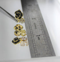 Load image into Gallery viewer, Nail Charms, Five, Rose, Rhinestone