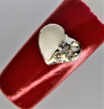 Load image into Gallery viewer, Nail Charms, Heart, Rhinestone