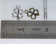 Load image into Gallery viewer, Clover, Good Luck, Four Leaf