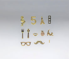 Load image into Gallery viewer, Nail Rivets Wheel, Fashion