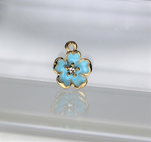 Load image into Gallery viewer, Flower Charms, Rhinestone, Small Flower
