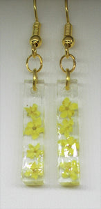 Pressed Flower Earrings 4 Mexican Elder flowers, dried flower earrings, botanical earrings, confetti earrings, terrarium earrings
