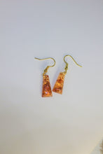 Load image into Gallery viewer, Orange Triangle Pressed Flower Earrings, Autumn dried flower earrings, botanical jewelry, confetti earrings, terrarium earrings

