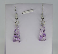 Load image into Gallery viewer, Purple Triangle Pressed Flower Earrings, dried flower earrings, botanical jewelry, confetti earrings, terrarium earrings
