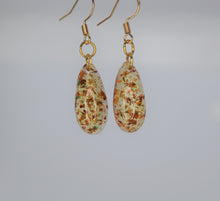 Load image into Gallery viewer, Orange Oval Pressed Flower Earrings, Autumn dried flower earrings, botanical jewelry, confetti earrings, terrarium earrings
