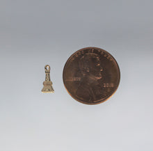 Load image into Gallery viewer, Nail Charms, Eiffel tower
