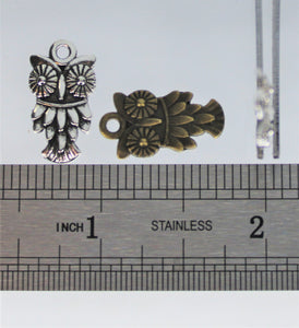 Owl Charms, Bronze or Silver Owl Charms, These Owl charms have huge eyes. Check them out.